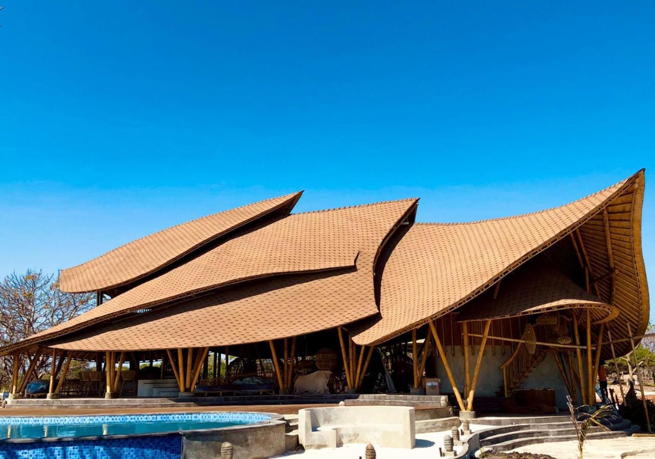 Tanoma Sumba Hotel Maujawa ภายนอก รูปภาพ