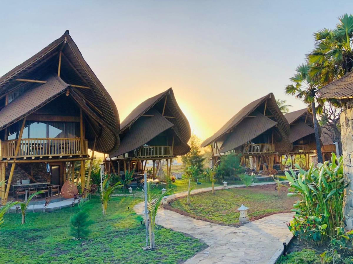 Tanoma Sumba Hotel Maujawa ภายนอก รูปภาพ