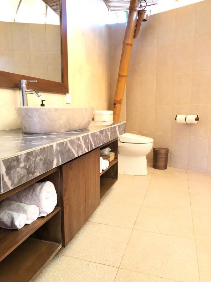 Tanoma Sumba Hotel Maujawa ภายนอก รูปภาพ