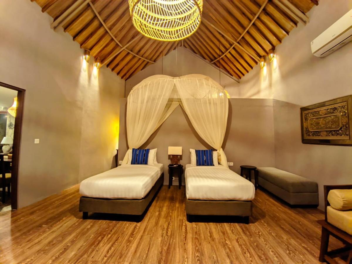 Tanoma Sumba Hotel Maujawa ภายนอก รูปภาพ